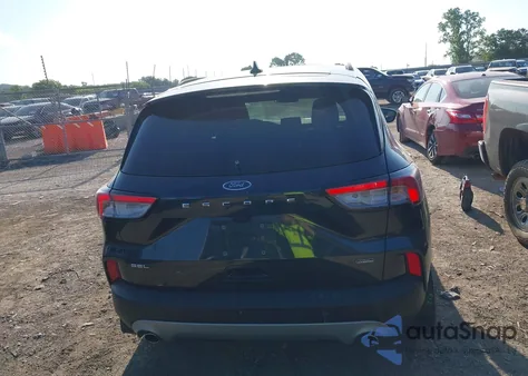 2022 Ford Escape Sel Plug-In Hybrid z USA, uszkodzony, nr VIN 1FMCU0KZ3NUB80373